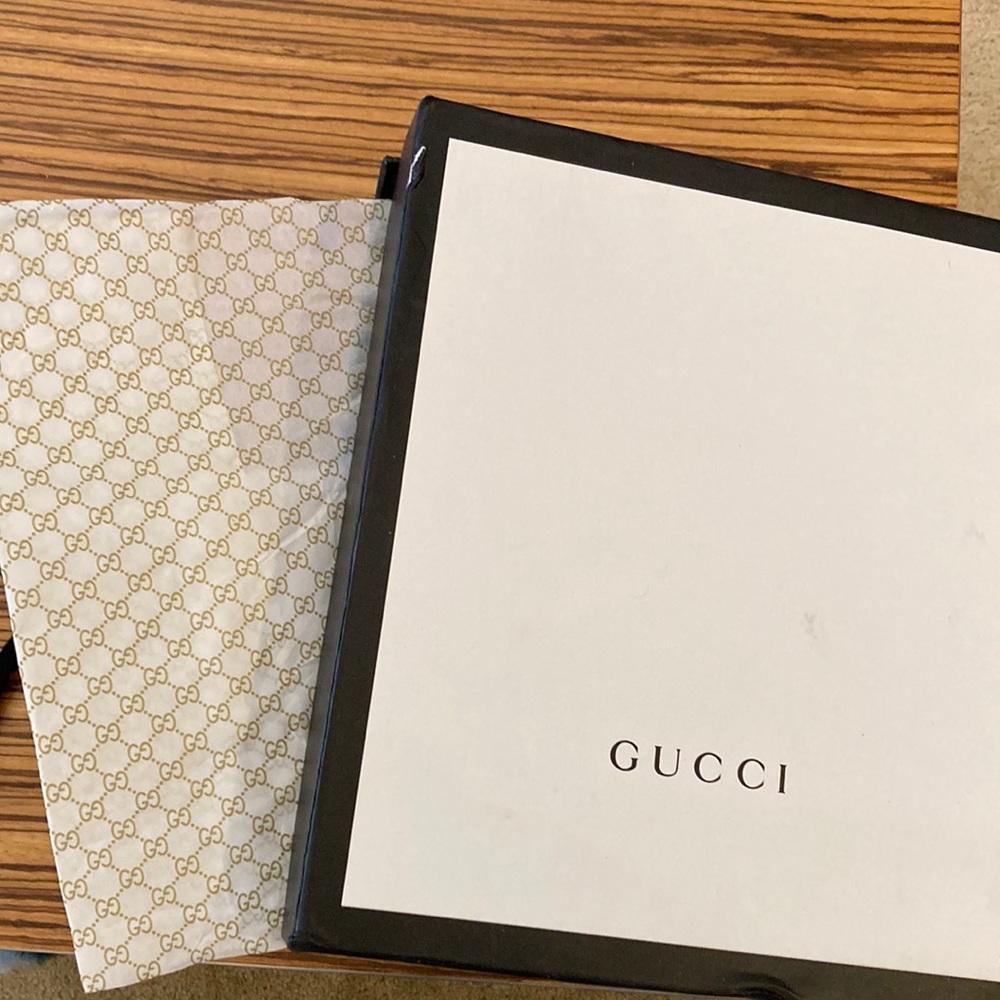 Gucci shoe box with GG tissues please note the dings